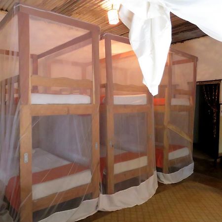 Croc Valley Camp Mfuwe Exterior foto