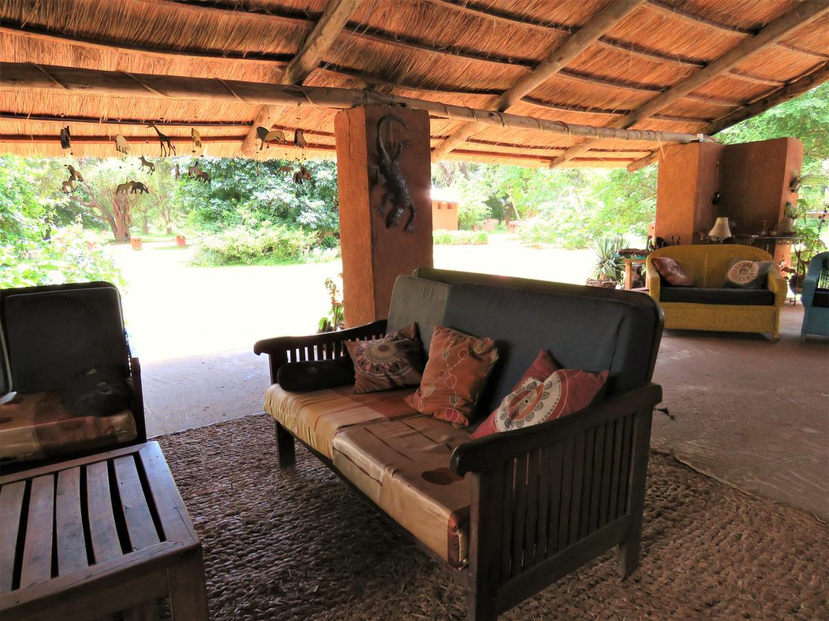 Croc Valley Camp Mfuwe Exterior foto