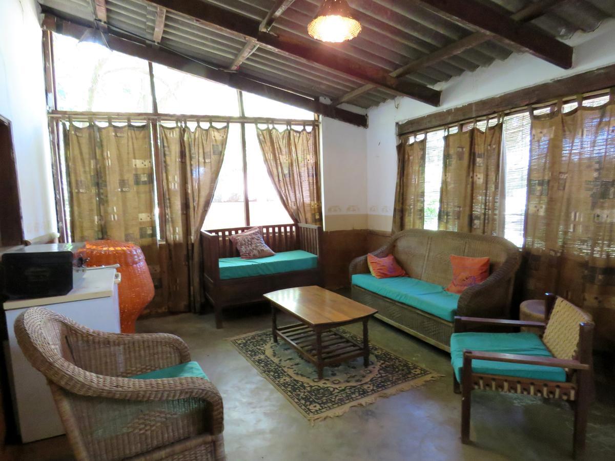 Croc Valley Camp Mfuwe Exterior foto